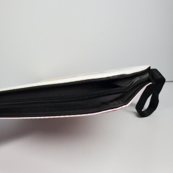 Mashimaro TCG Zipper Binder Mashimaro Around the World 20 Sleeves 9 Slots - Picture 5 of 7